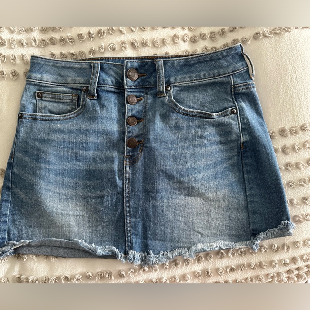 American Eagle mini skirt